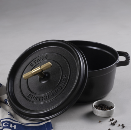 Buster + Punch Cocotte / ø 24 cm oder ø 28 cm / Staub / Brass / Black