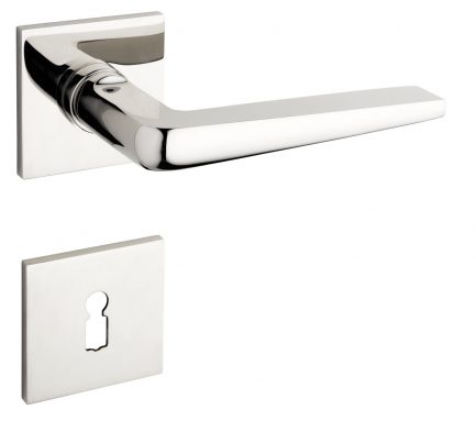 Saam & Batz Bauhaus Garnitur BUR 40-44F mit flachen Rosetten