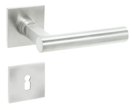 Saam & Batz Bauhaus Garnitur BRUX L 44F mit flachen Rosetten